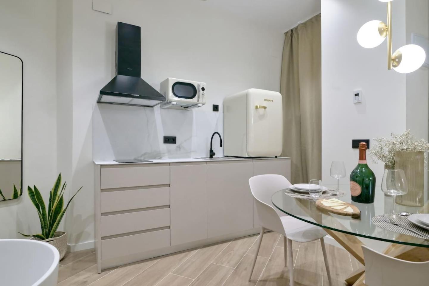 Appartamento Romantic N1 Oceanografico Virkin
